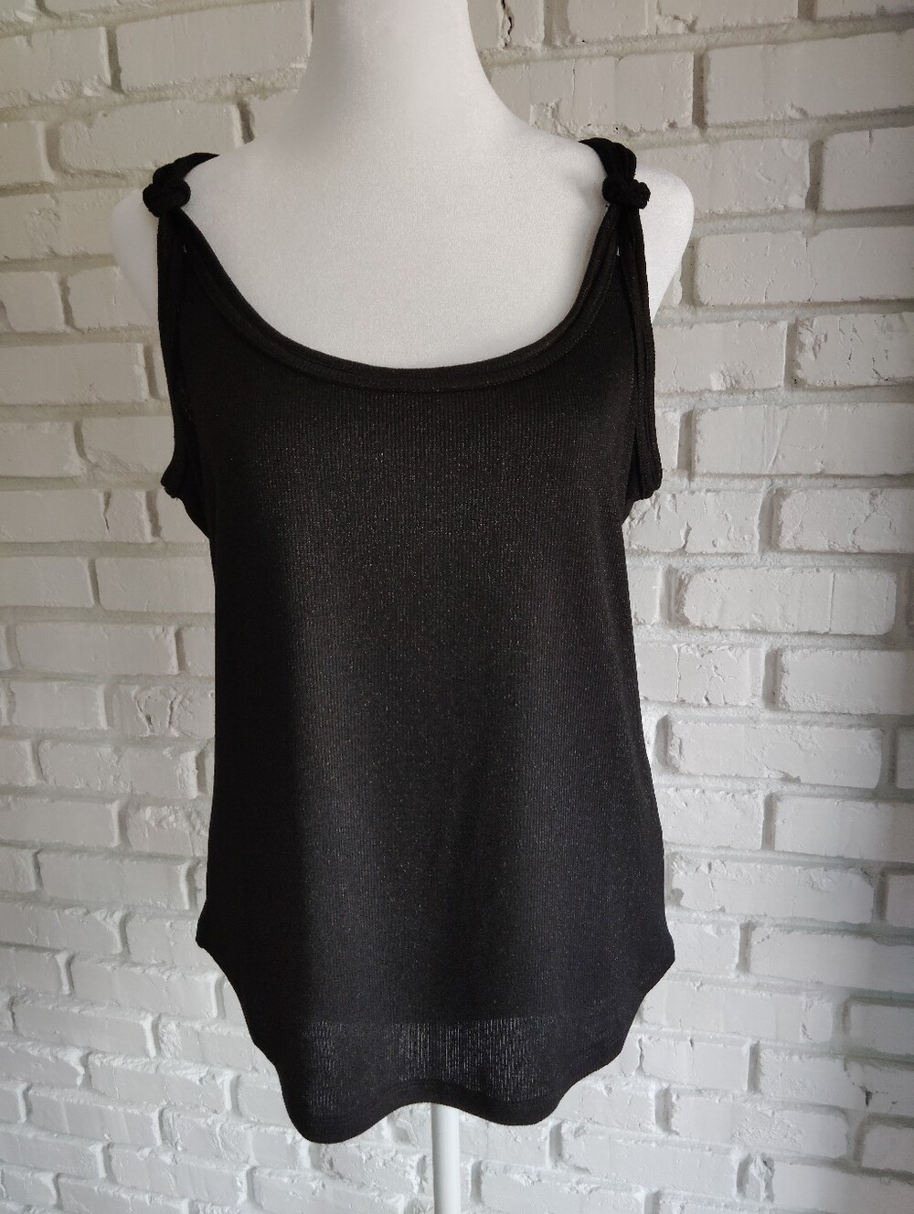 White House Black Market Metallic Knotted Shoulder Tank, sz S